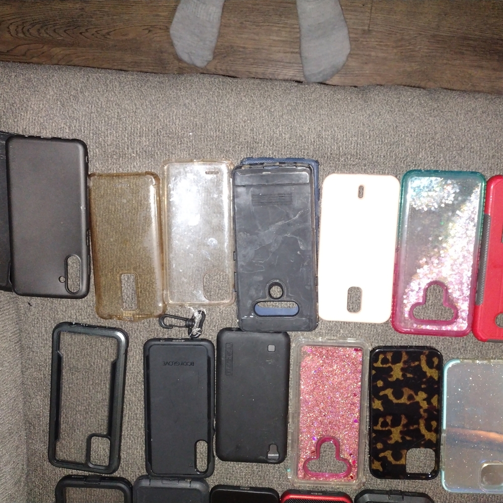 Phone cases - Picture 2 of 4